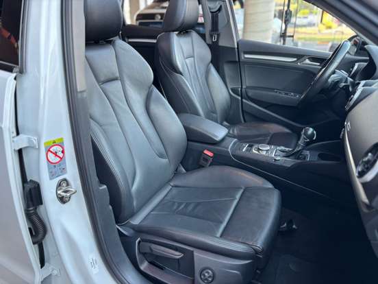 AUDI-A3-1.4 TFSI GASOLINA SPORTBACK PRESTIGE PLUS S-TRONIC AUDI-A3-2019