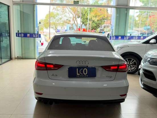 AUDI-A3-1.4 TFSI SEDAN ATTRACTION 16V FLEX 4P TIPTRONIC AUDI-A3-2017