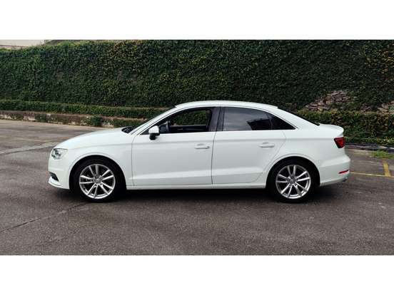 AUDI-A3-1.8 TFSI SPORTBACK AMBITION 16V GASOLINA 4P AUTOMÁTICO AUDI-A3-2015