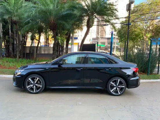 AUDI-A3-2022