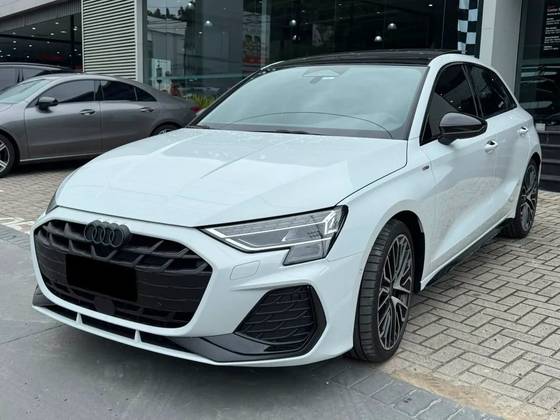 AUDI A3 2.0 40 TFSI GASOLINA SEDAN PERFORMANCE BLACK S-TRONIC