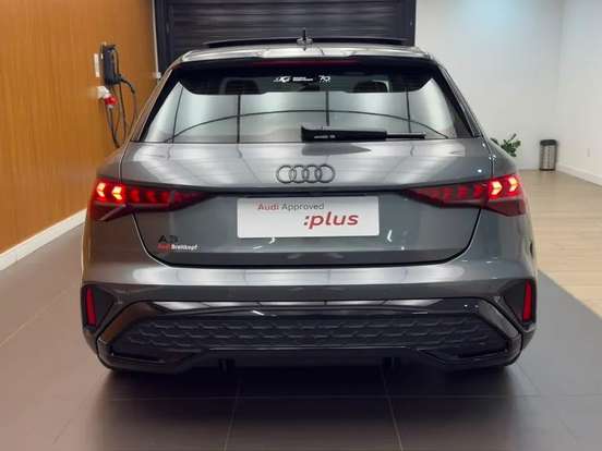 AUDI-A3-2.0 40 TFSI GASOLINA SPORTBACK PERFORMANCE BLACK S-TRONIC AUDI-A3-2025