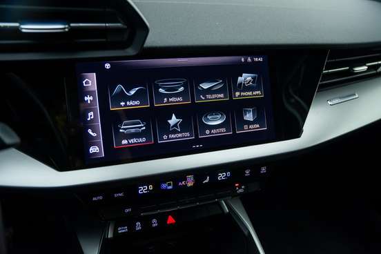 AUDI-A3-2022