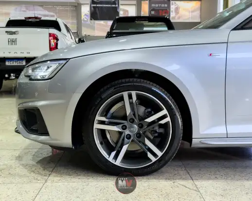 AUDI-A4-2019