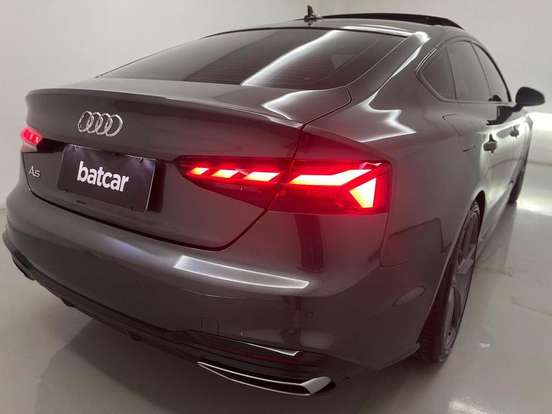 AUDI-A5-2022