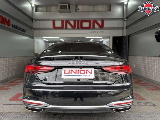 AUDI-A5-2023