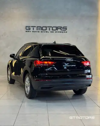 AUDI-Q3-2020