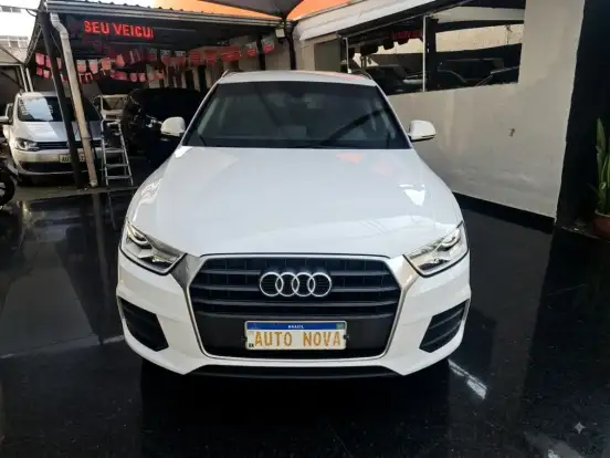 AUDI-Q3-2017