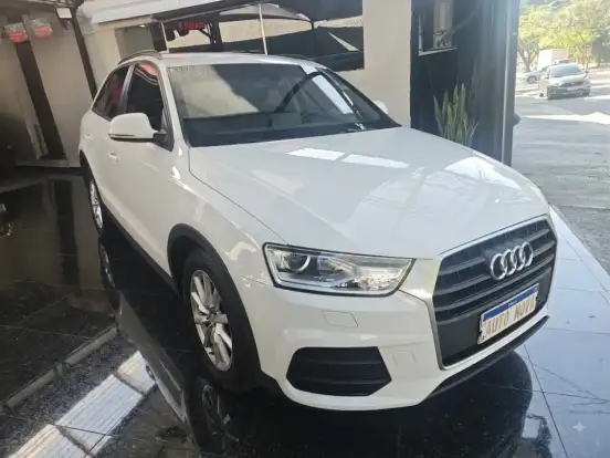 AUDI-Q3-2017