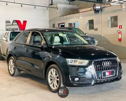 AUDI-Q3-2013