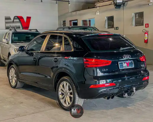 AUDI-Q3-2013