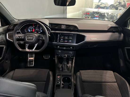 AUDI-Q3-2.0 40 TFSI GASOLINA PERFORMANCE BLACK QUATTRO TIPTRONIC AUDI-Q3-2022
