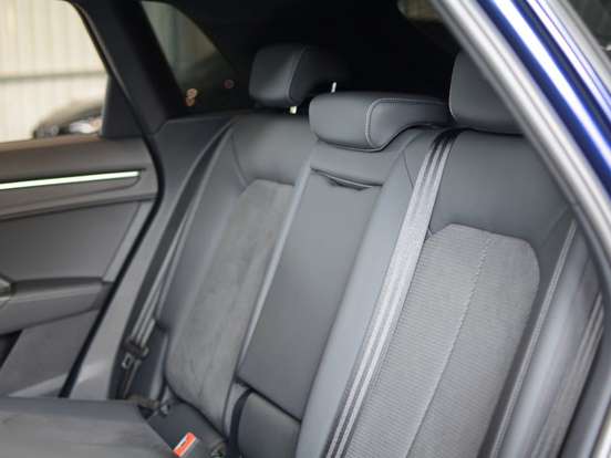 AUDI-Q3-2.0 40 TFSI GASOLINA PERFORMANCE BLACK QUATTRO TIPTRONIC AUDI-Q3-2022