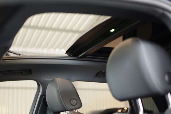 AUDI-Q3-2022