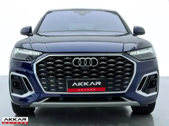 AUDI-Q5-2021