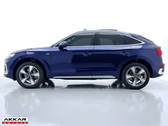 AUDI-Q5-2021