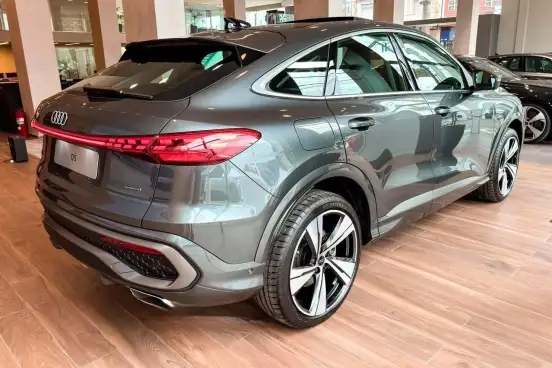 AUDI-Q5-2026