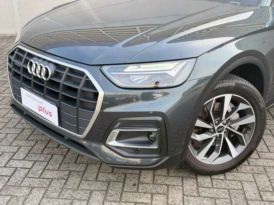 AUDI-Q5-2024