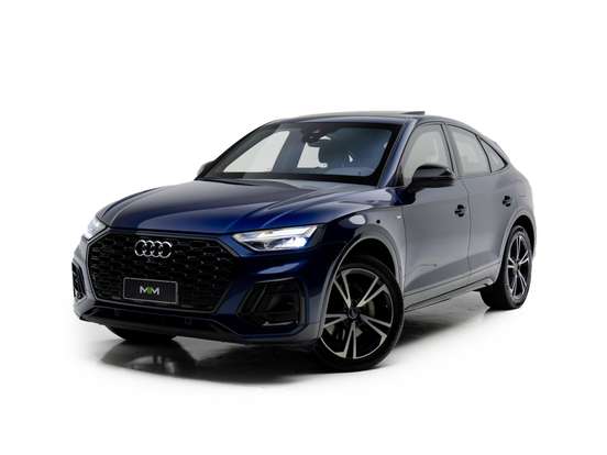 AUDI-Q5-2022