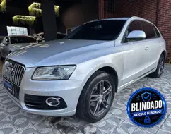 AUDI Q5 2.0 TFSI AMBIENTE 16V 225CV GASOLINA 4P AUTOMÁTICO AUDI Q5 2.0 TFSI AMBIENTE 16V 225CV GASOLINA 4P AUTOMÁTICO