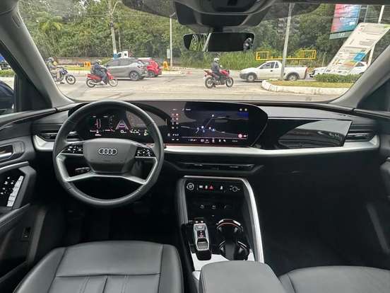 AUDI-Q5-2025