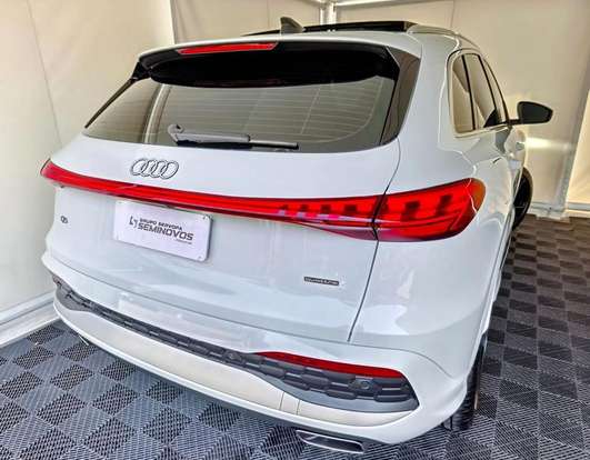 AUDI-Q5-2025