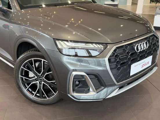 AUDI-Q5-2.0 TFSI GASOLINA SPORTBACK S LINE QUATTRO S TRONIC AUDI-Q5-2024