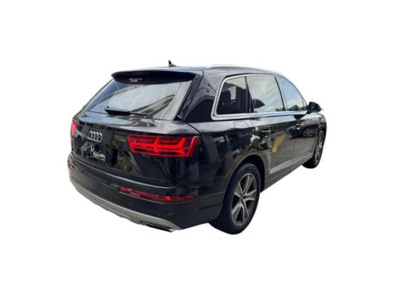 AUDI-Q7-3.0 V6 TDI DIESEL PERFORMANCE TIPTRONIC AUDI-Q7-2018