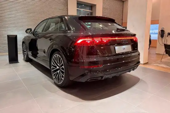 AUDI-Q8-2026
