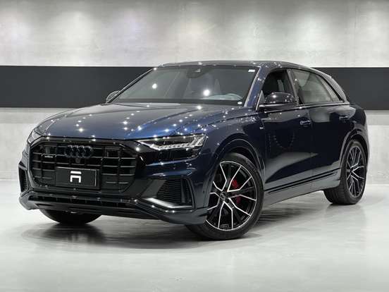 AUDI-Q8-3.0 TFSI GASOLINA PERFORMANCE BLACK QUATTRO TIPTRONIC AUDI-Q8-2022