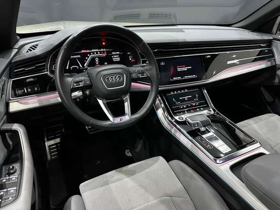 AUDI-Q8-3.0 TFSI GASOLINA PERFORMANCE BLACK QUATTRO TIPTRONIC AUDI-Q8-2022