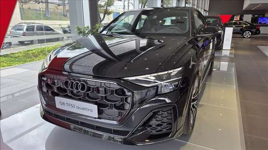AUDI-Q8-2025