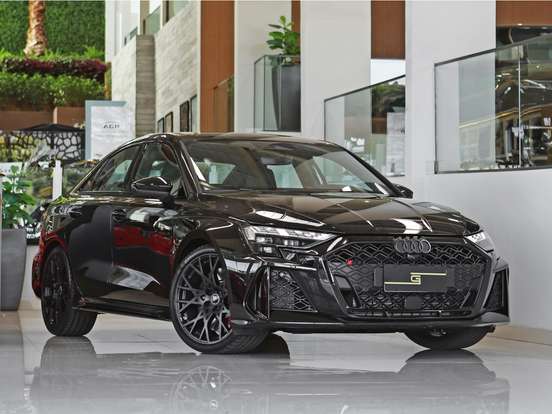 AUDI-RS3-2025