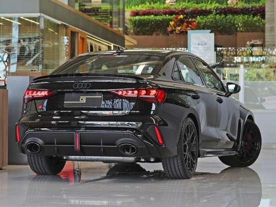 AUDI-RS3-2.5 TFSI GASOLINA SEDAN QUATTRO S-TRONIC AUDI-RS3-2025