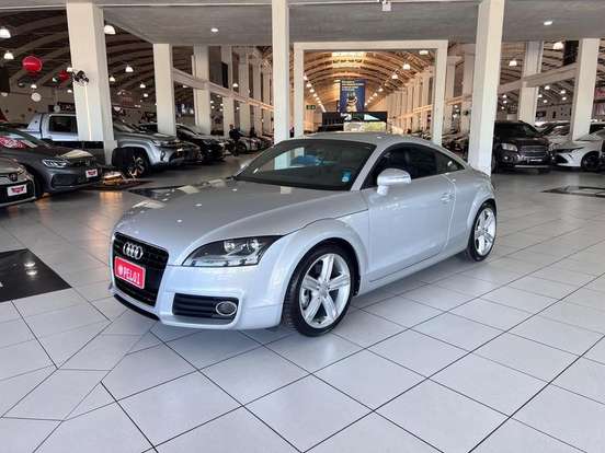 AUDI-TT-2011
