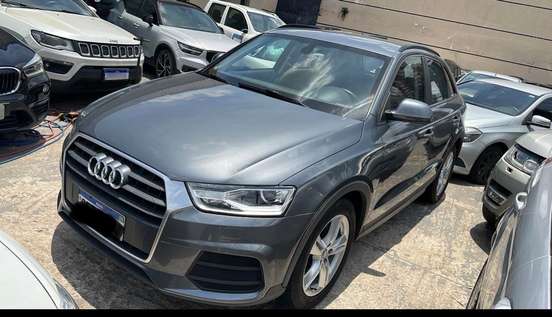AUDI-Q3-2015