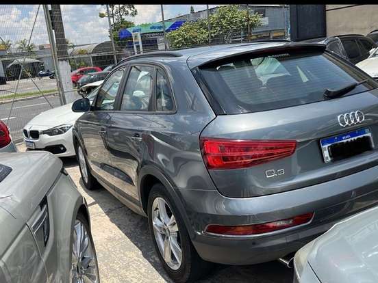 AUDI-Q3-1.4 TFSI ATTRACTION GASOLINA 4P S TRONIC AUDI-Q3-2015