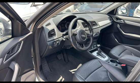 AUDI-Q3-2015