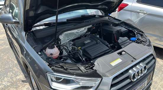 AUDI-Q3-2015