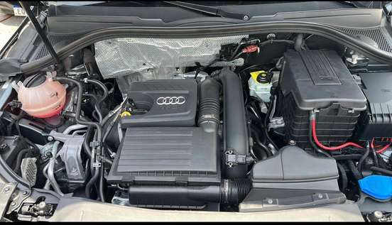 AUDI-Q3-2015