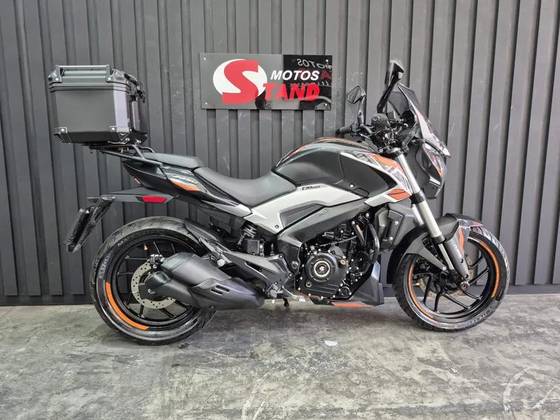BAJAJ DOMINAR 400 