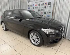 BMW 120i 2.0 16V SPORT ACTIVEFLEX 4P AUTOMÁTICO BMW 120i 2.0 16V SPORT ACTIVEFLEX 4P AUTOMÁTICO