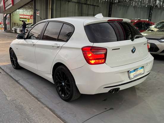 BMW-120i-2015