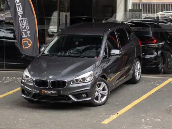 BMW-220i-2.0 CAT GP 16V TURBO ACTIVEFLEX 4P AUTOMÁTICO BMW-220i-2017