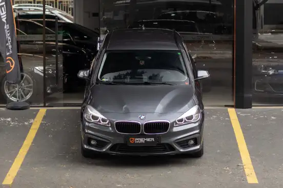 BMW-220i-2.0 CAT GP 16V TURBO ACTIVEFLEX 4P AUTOMÁTICO BMW-220i-2017