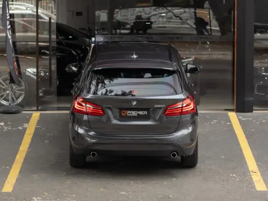 BMW-220i-2.0 CAT GP 16V TURBO ACTIVEFLEX 4P AUTOMÁTICO BMW-220i-2017