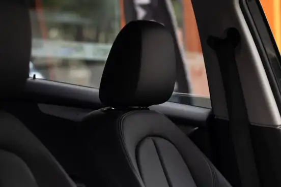BMW-220i-2017