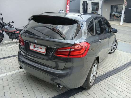 BMW-220i-2.0 CAT GP 16V TURBO ACTIVEFLEX 4P AUTOMÁTICO BMW-220i-2015
