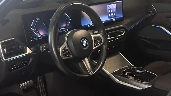 BMW-320i-2023
