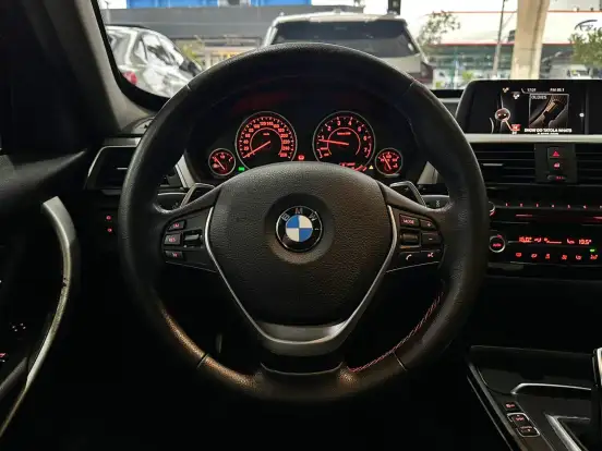 BMW-320i-2.0 SPORT 16V TURBO ACTIVE FLEX 4P AUTOMÁTICO BMW-320i-2016
